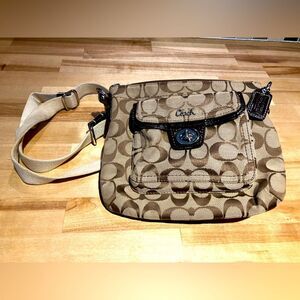 Coach purse, excellent condition. Canvas shoulder strap